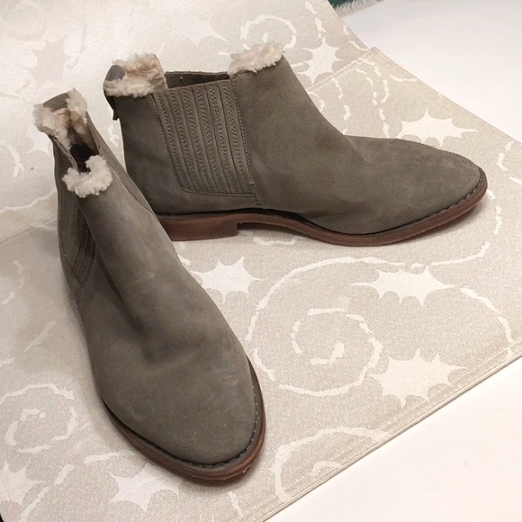 Seychelles NWOT Women's Pool Cozy Olive Green Size 8.5 Ankle Boots Booties Shoes - Picture 3 of 10